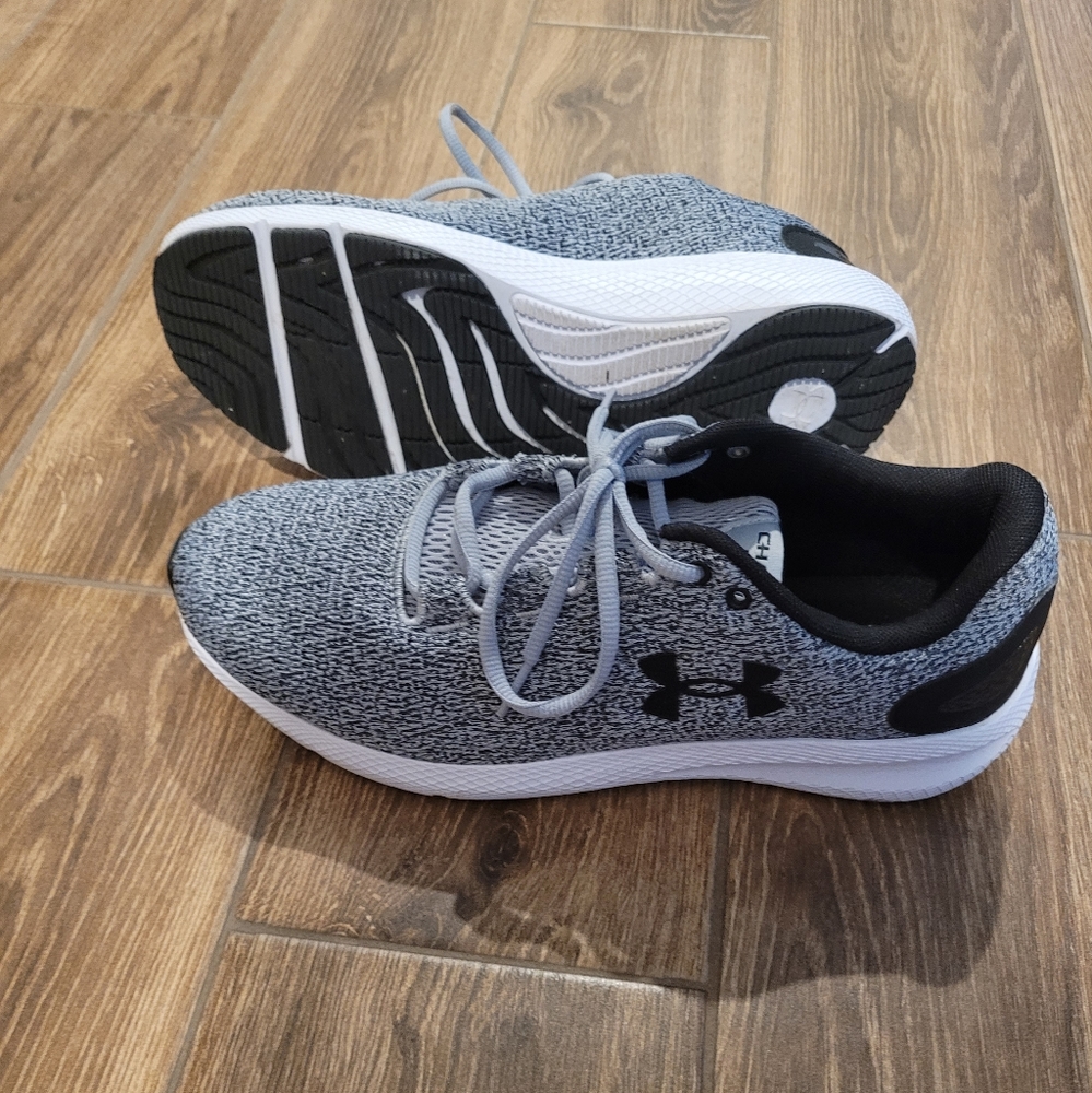 Under Armour Charged Pursuit